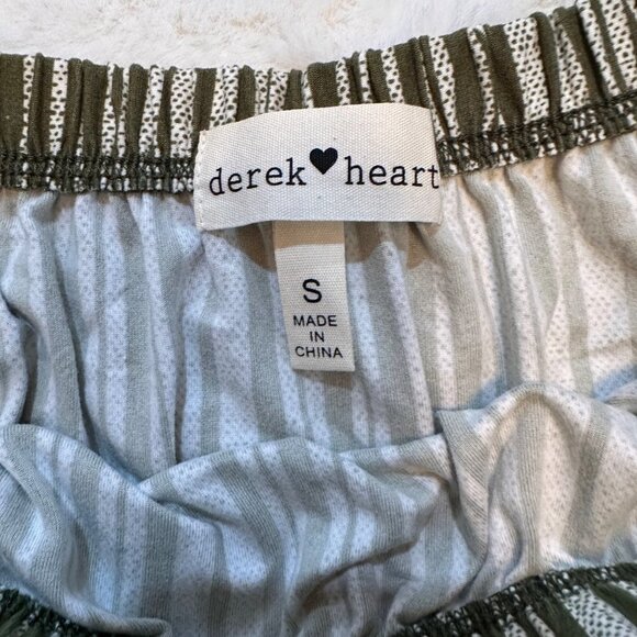 NWT Derek Heart Green & White Juniors‎ Romper, Small - Picture 3 of 14